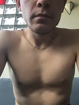 Spielzeugtwink online show from 08-02-26, 02:48