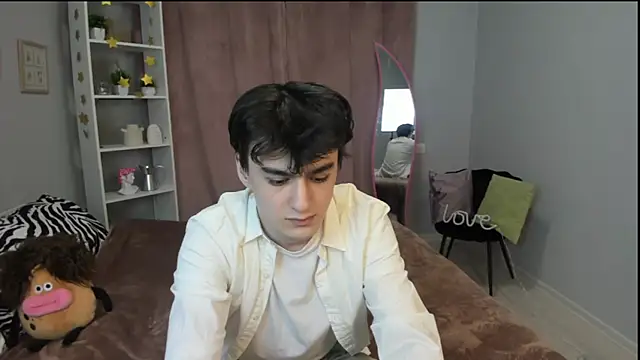 kevinhunter  online show from 11-23-25, 04:51