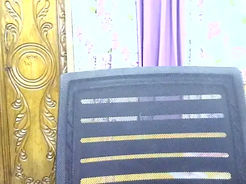 Snapshot of Natasha_pihu chatting on 04-15-26, 12:12 Natasha pihu online show from 04-15-26, 12:12