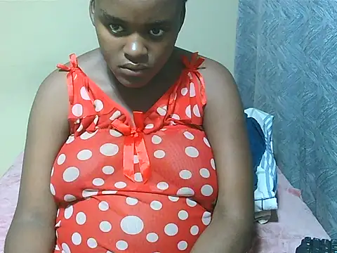 PregiiCaramellxx online show from 01-05-26, 07:28