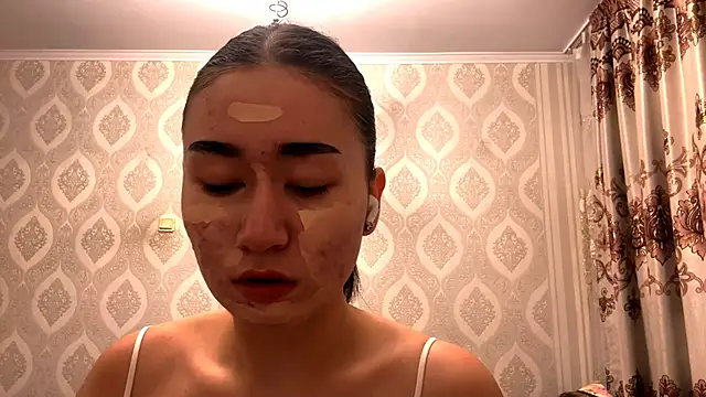 Snapshot of LuridAnxiety chatting on 11-21-25, 05:06 LuridAnxiety online show from 11-21-25, 05:06