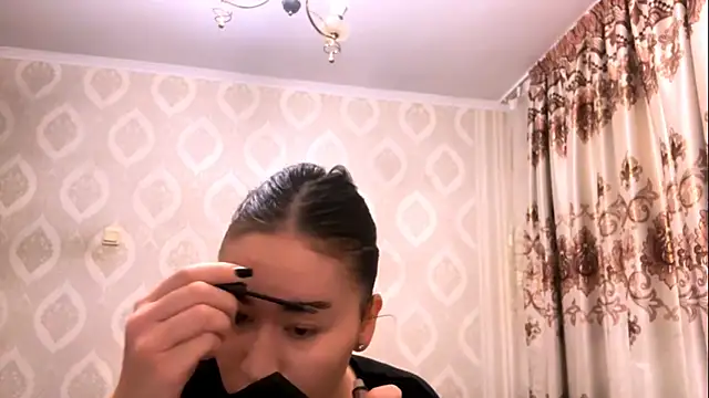 Snapshot of LuridAnxiety chatting on 11-23-25, 05:51 LuridAnxiety online show from 11-23-25, 05:51