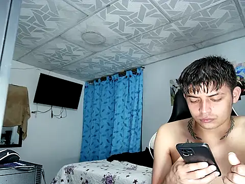 Snapshot of ricky_boy4 chatting on 01-09-26, 07:15 ricky boy4 online show from 01-09-26, 07:15