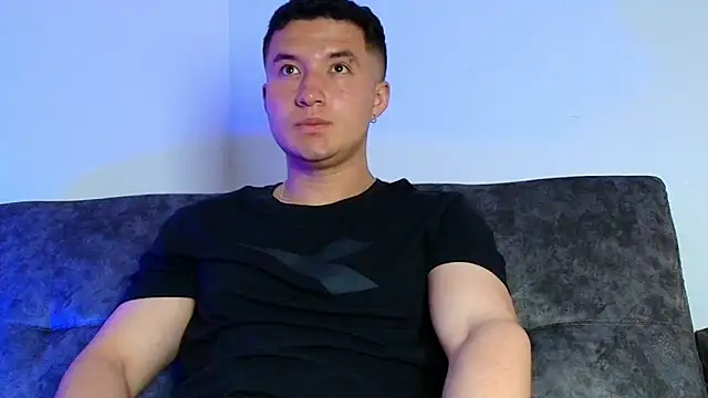 Ethan-Connor online show from 11-25-25, 08:20