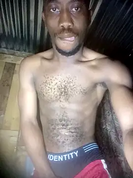 Snapshot of shortone01 chatting on 11-25-25, 02:44 shortone01 online show from 11-25-25, 02:44