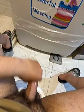 Snapshot of SexyMuslimDick chatting on 12-18-25, 04:13 SexyMuslimDick online show from 12-18-25, 04:13