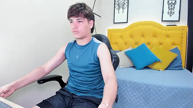 Snapshot of JakeSummer_ chatting on 02-18-26, 07:10 JakeSummer online show from 02-18-26, 07:10