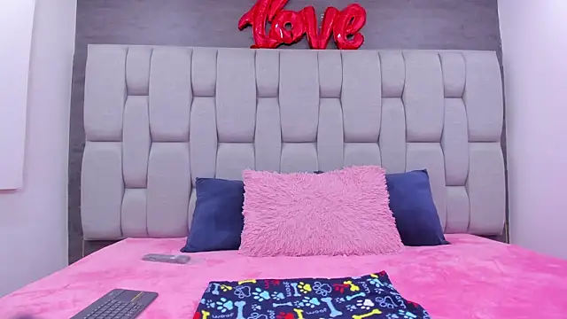 Sarita Ass online show from 04-11-26, 04:39