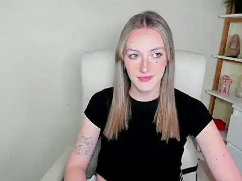 EvelynBlond online show from 11-28-25, 01:36