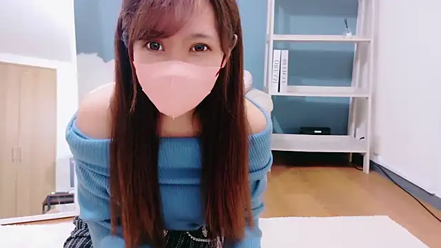 Snapshot of Nami-jpn chatting on 12-01-25, 09:58 Nami-jpn online show from 12-01-25, 09:58