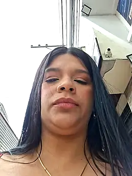 Layla-daring online show from 12-05-25, 06:15