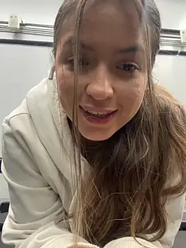 Little  Danni1 online show from 05-17-26, 05:38