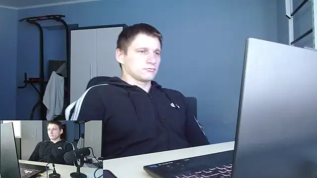 Poliglotjoe1 online show from 02-02-26, 07:51