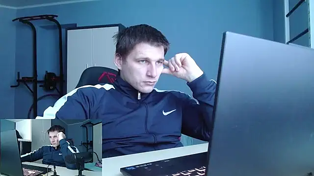 Poliglotjoe1 online show from 02-08-26, 10:29