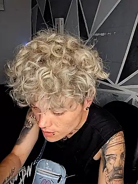 megan NL online show from 01-10-26, 02:35