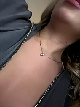 saliha pinky  online show from 12-20-25, 02:18