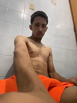 charlie bass online show from 12-18-25, 04:24