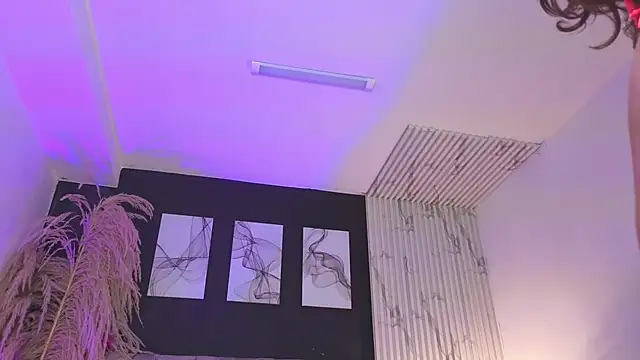 dahianae   online show from 02-07-26, 03:32