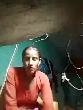 Xxx suhana online show from 04-14-26, 07:09