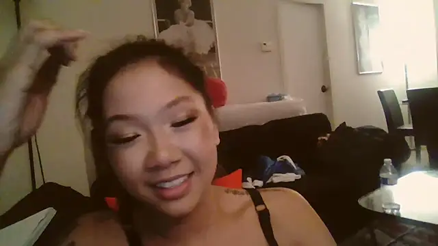 cryptokimgirl online show from 02-27-26, 05:40