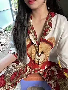 XndSeraphina online show from 02-04-26, 09:48