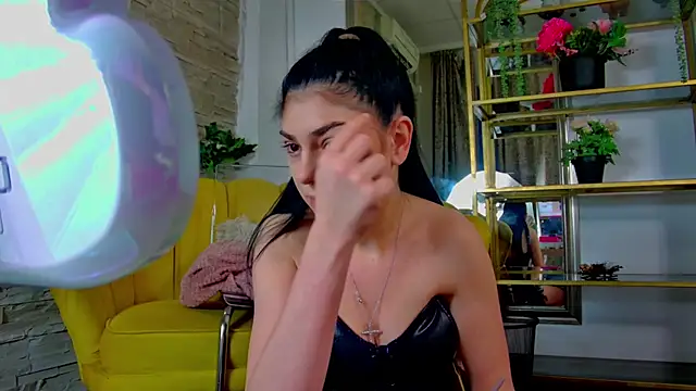 SerennaNoir online show from 01-18-26, 05:33