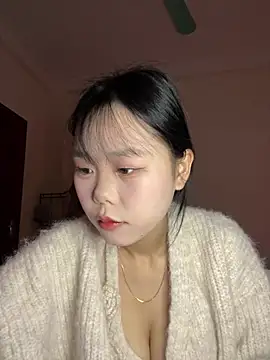 Snapshot of Kiee-lee chatting on 01-15-26, 06:18 Kiee-lee online show from 01-15-26, 06:18