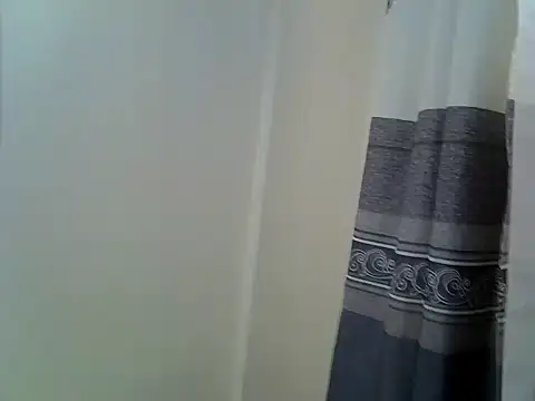 Snapshot of BellaStormi chatting on 11-26-25, 04:02 BellaStormi online show from 11-26-25, 04:02