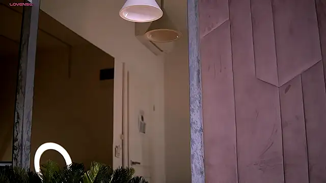 Emily Voss online show from 02-03-26, 06:40