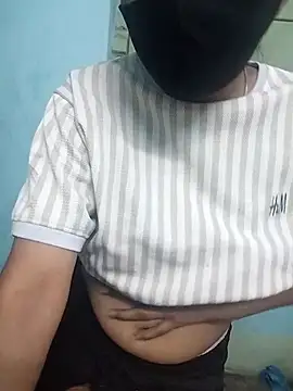 Miss tinaaa online show from 11-25-25, 10:59