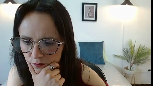 Juliana  lx online show from 12-05-25, 12:58