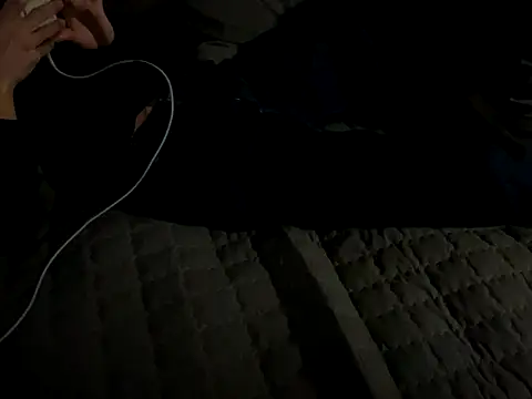   kim online show from 11-30-25, 12:20