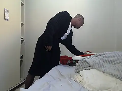 Snapshot of KinkyJXxX chatting on 05-12-26, 05:48 KinkyJXxX online show from 05-12-26, 05:48