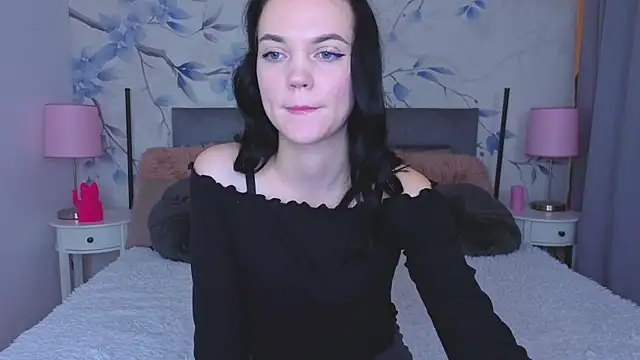 Snapshot of Camila_777_ chatting on 11-22-25, 09:03 Camila 777 online show from 11-22-25, 09:03