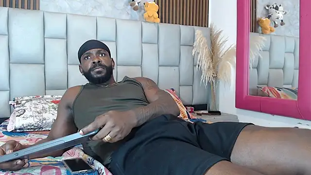 BlackEmperador online show from 11-27-25, 03:30