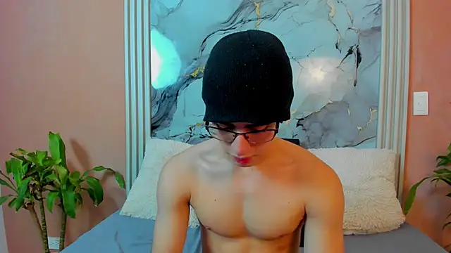 eren jeager online show from 11-28-25, 03:20