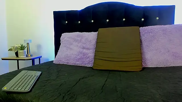 eren jeager online show from 02-25-26, 01:15