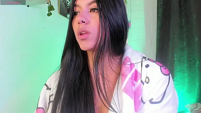 Snapshot of Cristal_dark chatting on 02-25-26, 11:47 Cristal dark online show from 02-25-26, 11:47