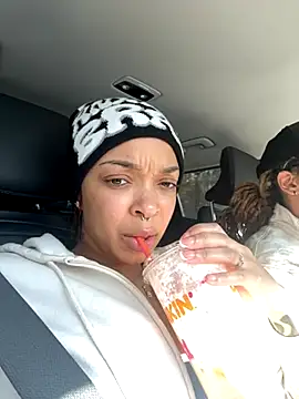 Spice1of1 online show from 11-21-25, 06:28