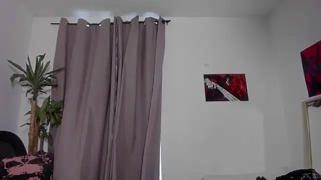 Catty Noir online show from 04-13-26, 10:15