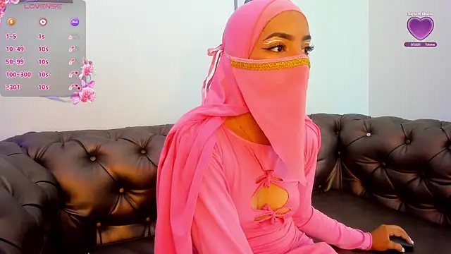 Snapshot of layla_Habid chatting on 11-26-25, 08:21 layla Habid online show from 11-26-25, 08:21