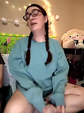 LaylaLucis online show from 03-26-26, 05:13