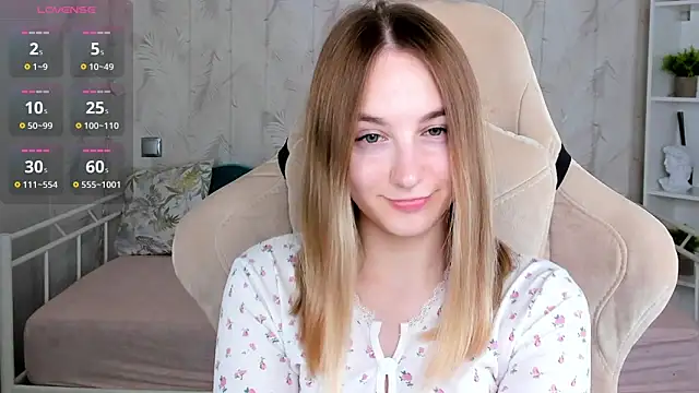 Shy Polly online show from 03-12-26, 12:06