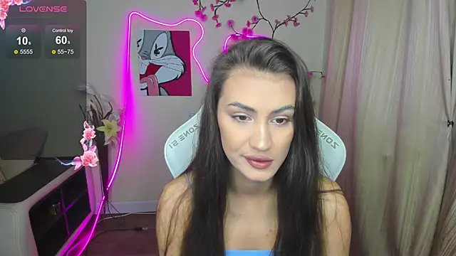 AdeleLuu online show from 11-30-25, 01:20