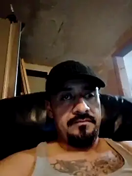 Snapshot of paoandjoe1010 chatting on 12-01-25, 11:59 paoandjoe1010 online show from 12-01-25, 11:59