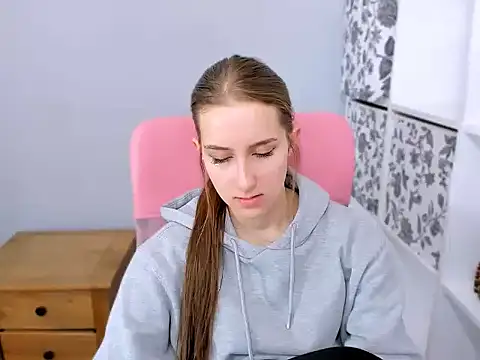 VanessaAmore online show from 02-28-26, 09:54