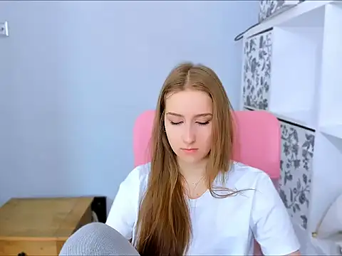 VanessaAmore online show from 03-06-26, 08:55