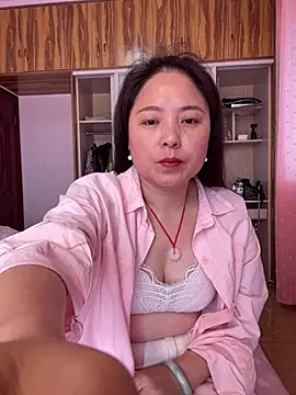 tianwei2567 online show from 04-19-26, 12:22