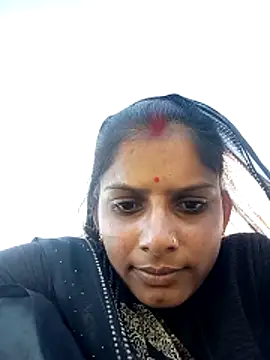 Snapshot of mina_jii chatting on 12-18-25, 08:42 mina jii online show from 12-18-25, 08:42