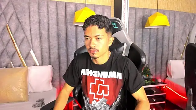 NicolaiKarav online show from 01-12-26, 06:57